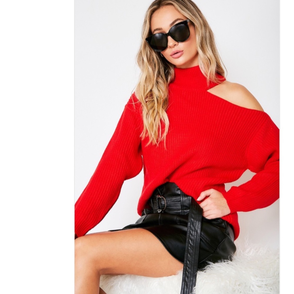 Cut Off Shoulder Sweater
